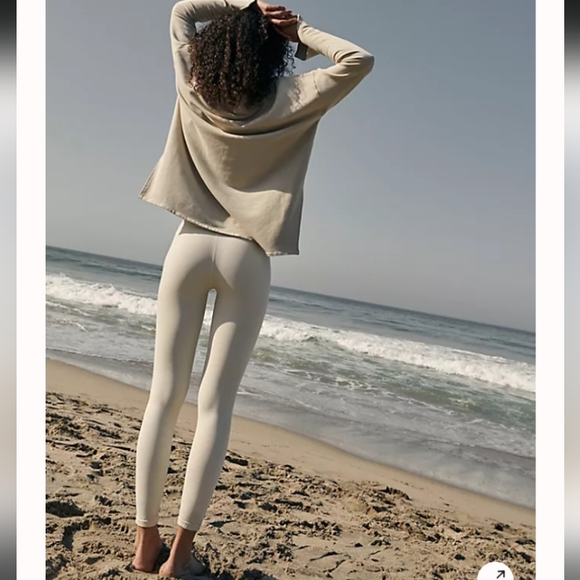 Free People Pants - FP Movement x The Class Seamless Leggings in Turtledove Size XS/S